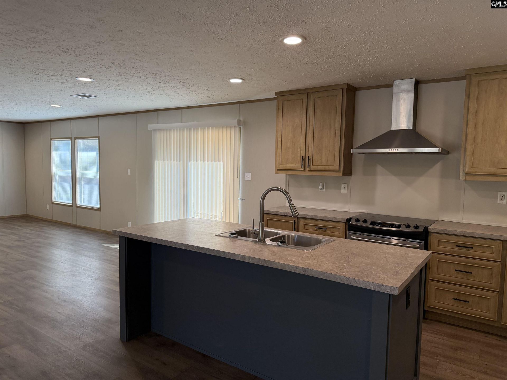 115 Ash Hill Drive Photo 11