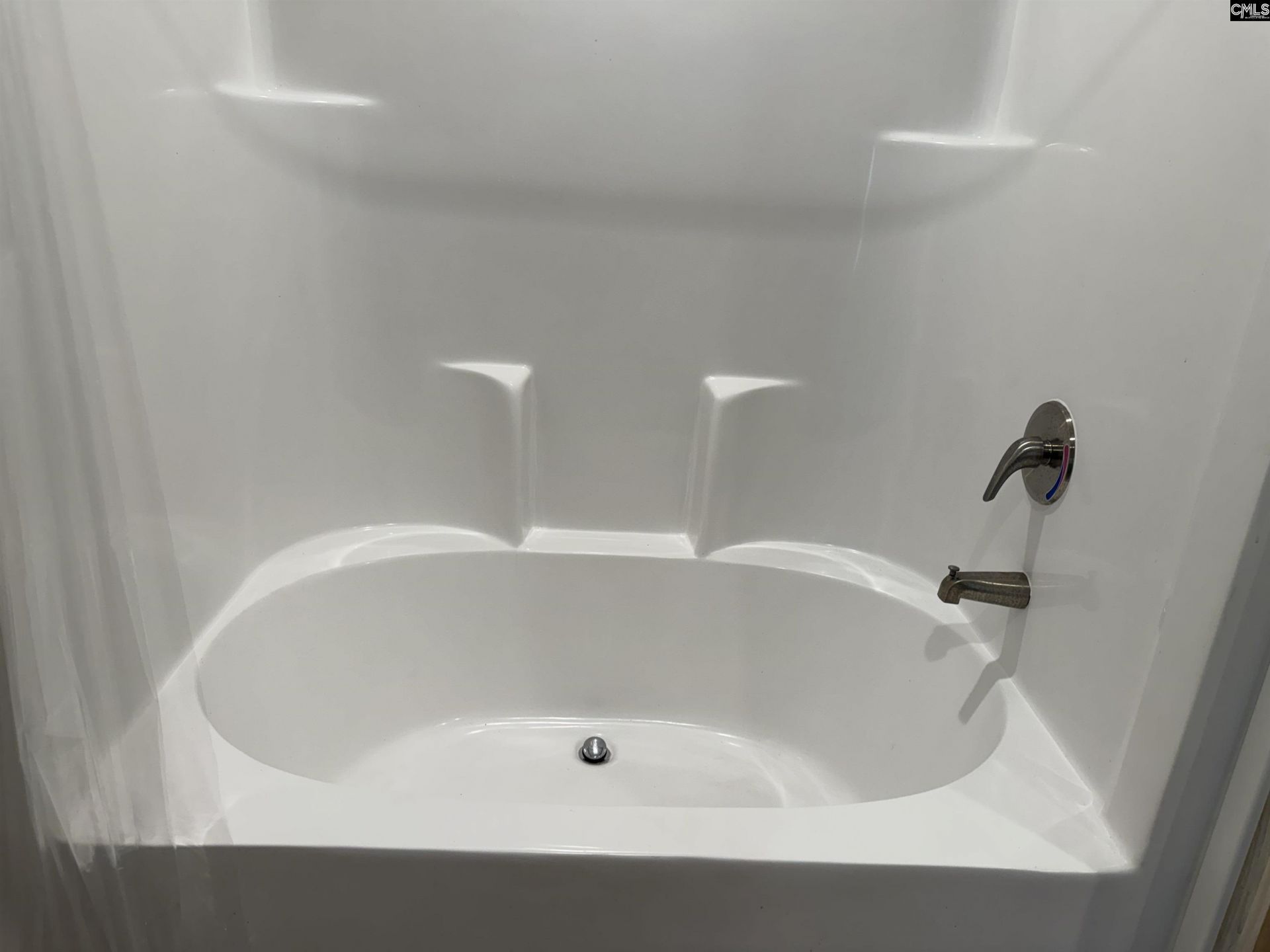 115 Ash Hill Drive Photo 15