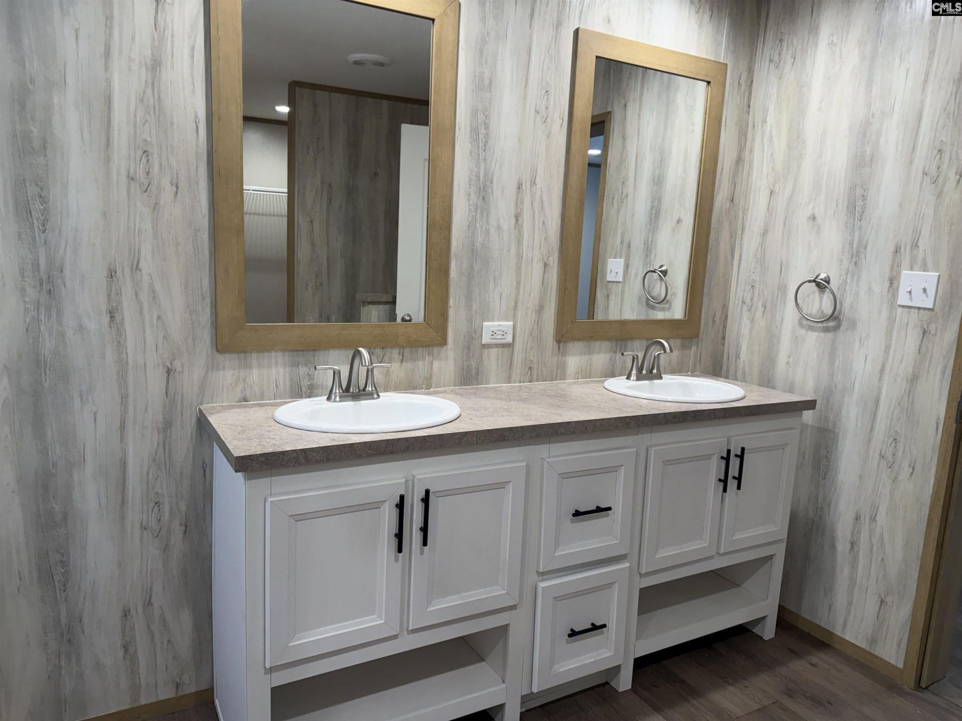 115 Ash Hill Drive Photo 16