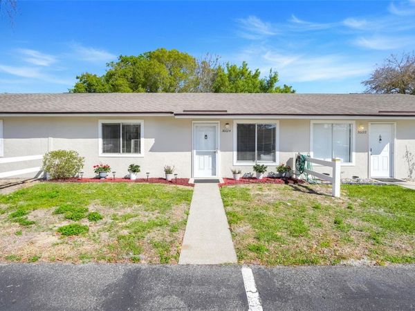 30024 TAVARES RIDGE BOULEVARD , Unit 62, TAVARES, FL 32778
