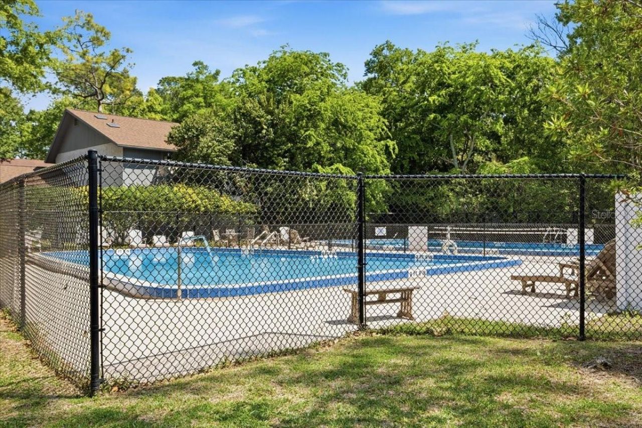 4435 NW 41st Place , Gainesville, FL 32606 Photo