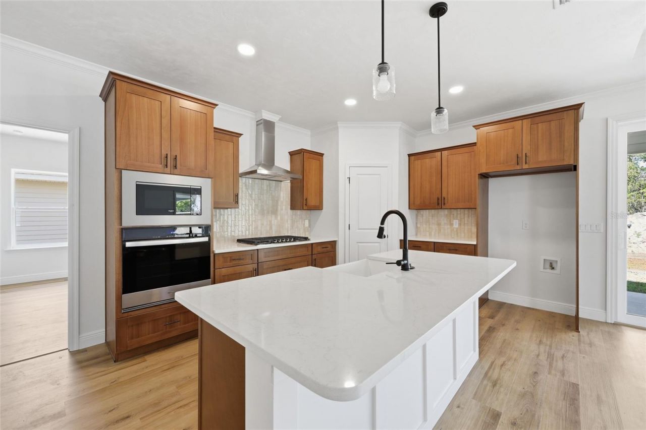 6710 SW 10th Lane , Gainesville, FL 32607 Photo