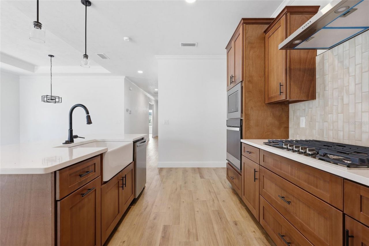 6710 SW 10th Lane , Gainesville, FL 32607 Photo