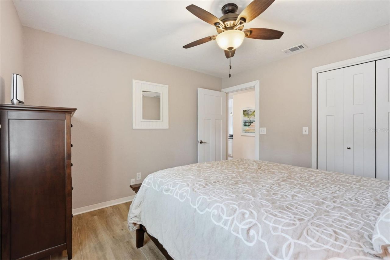 13917 76th Terrace , Seminole, FL 33776 Photo