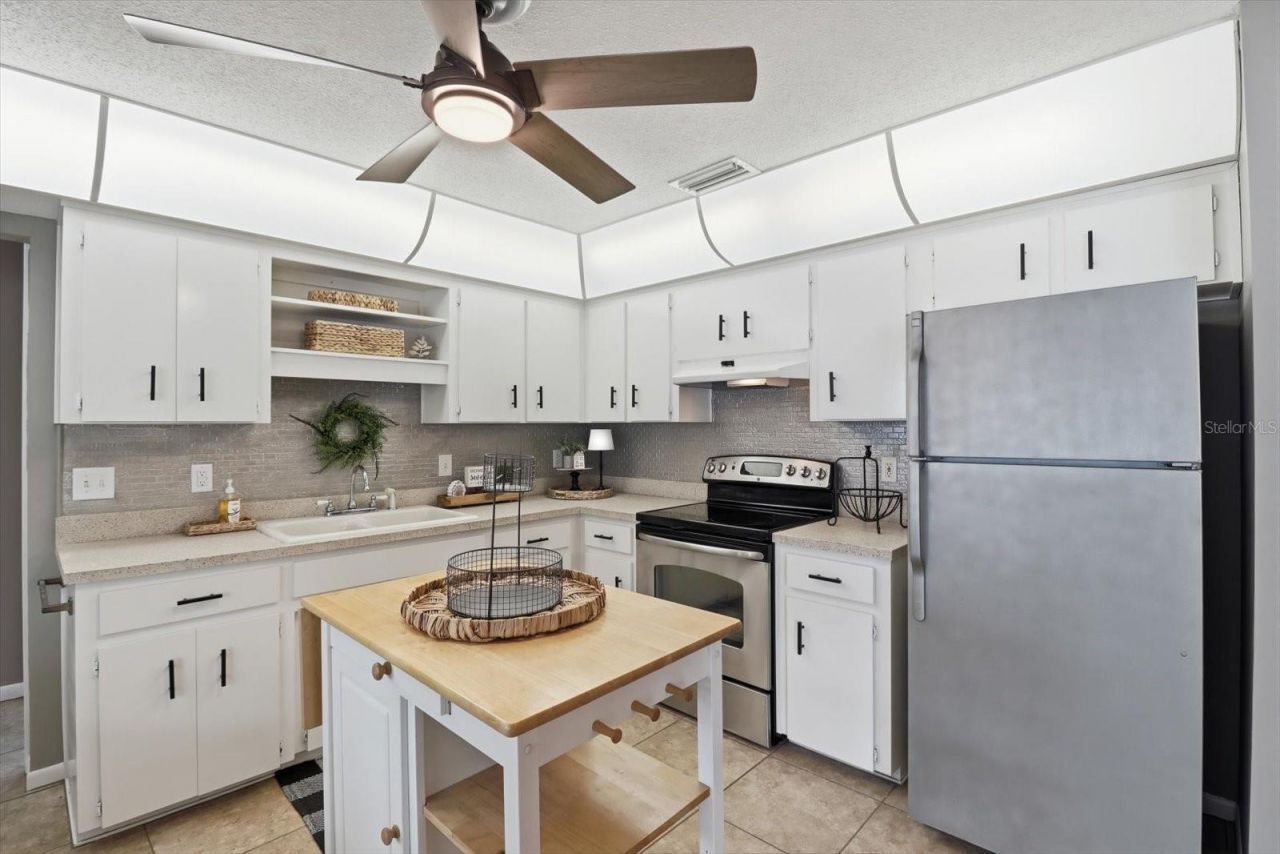 6051 W Cheryl Lane , Homosassa, FL 34446 Photo