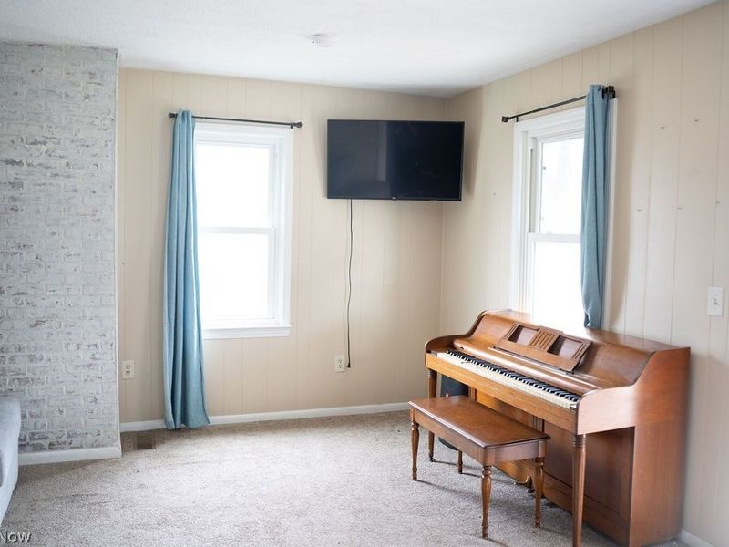 716 N Cross Street, Dover, OH 44622 Photo 35