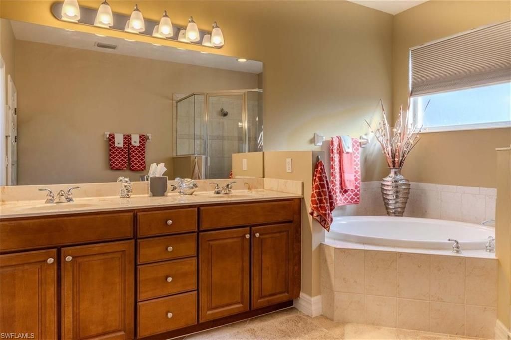 20032 Larino Loop, Estero, FL 33928 Photo