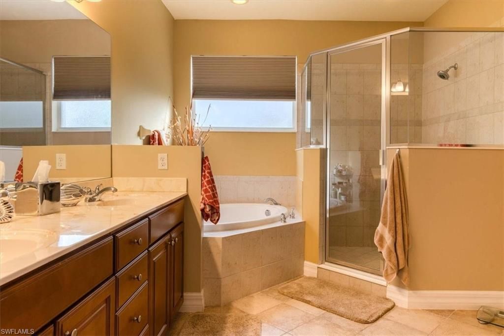 20032 Larino Loop, Estero, FL 33928 Photo