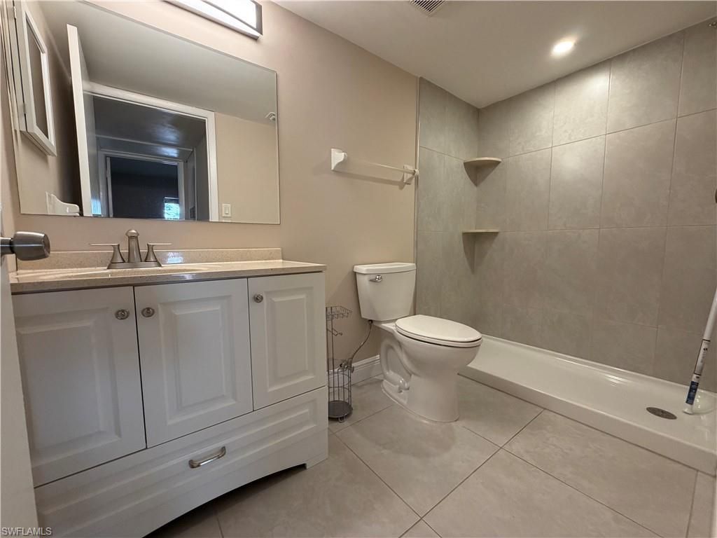 5307 Summerlin Rd , Unit 707, Fort Myers, FL 33919 Photo