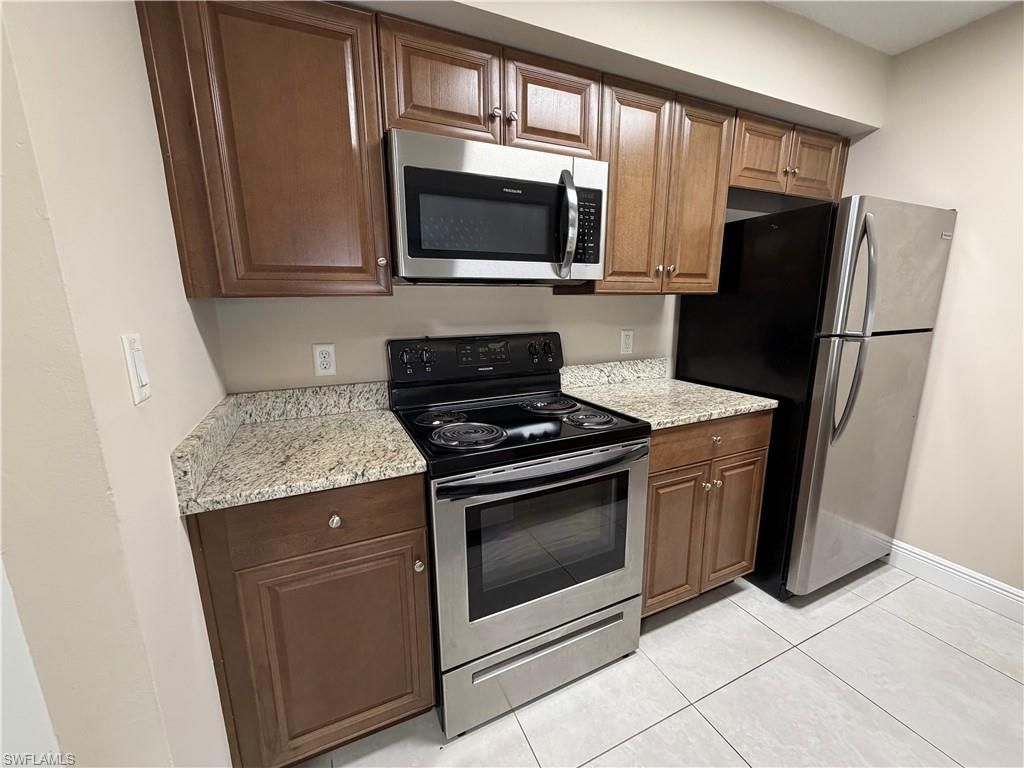 5307 Summerlin Rd , Unit 707, Fort Myers, FL 33919 Photo