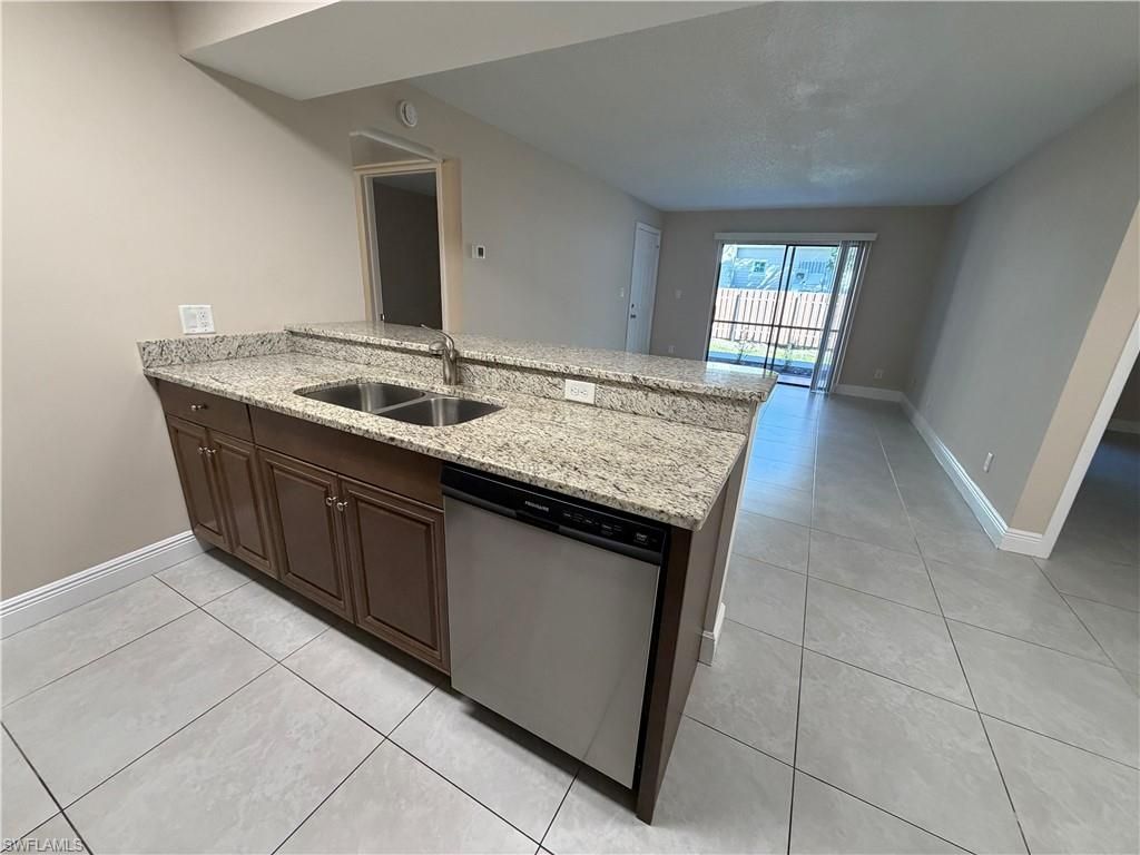 5307 Summerlin Rd , Unit 707, Fort Myers, FL 33919 Photo
