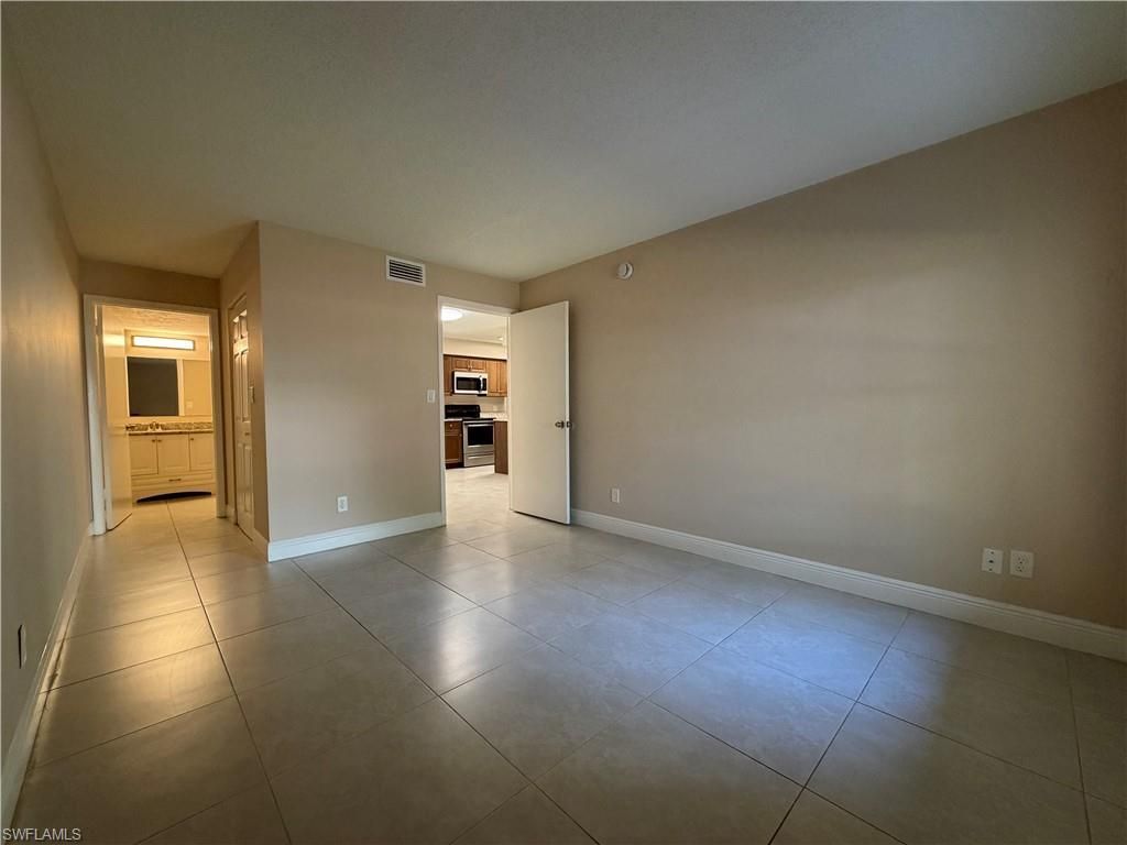 5307 Summerlin Rd , Unit 707, Fort Myers, FL 33919 Photo