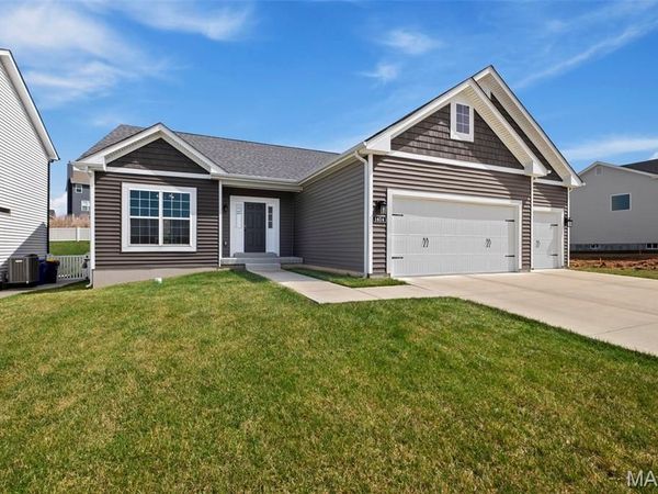 1404 Bloomfield Drive, Eureka, MO 63025