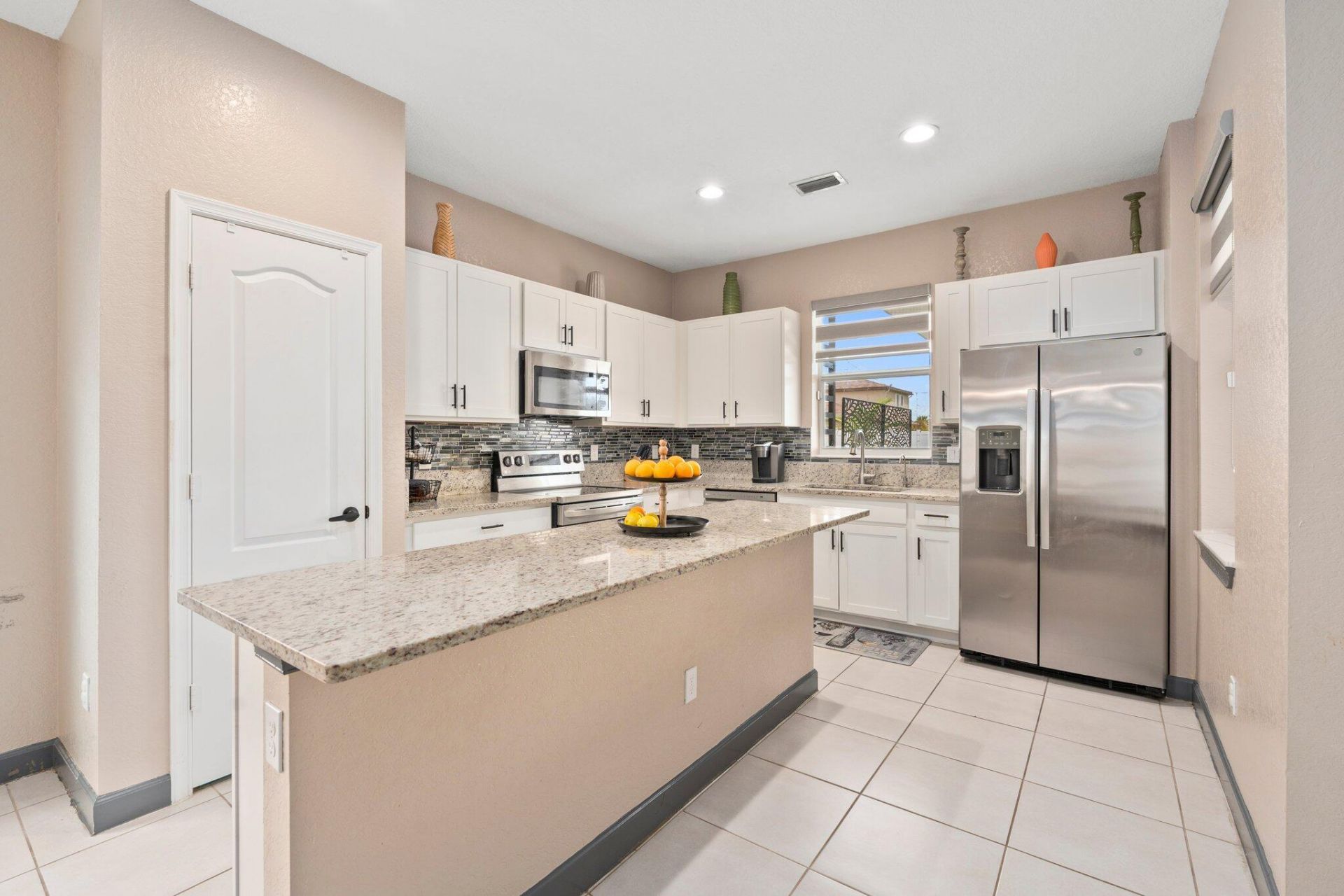 7165 NW Farnsworth Circle, Port Saint Lucie, FL 34987 Photo