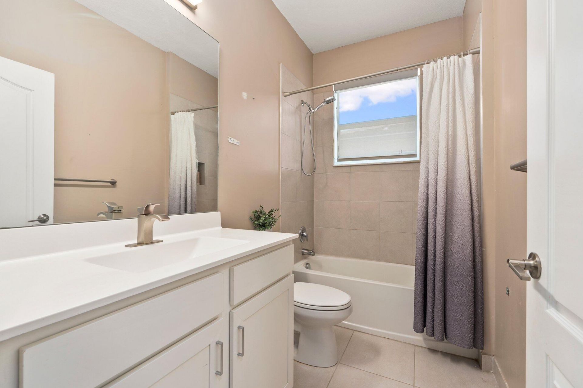 7165 NW Farnsworth Circle, Port Saint Lucie, FL 34987 Photo