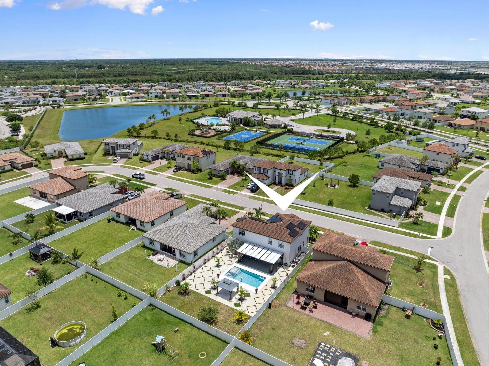 7165 NW Farnsworth Circle, Port Saint Lucie, FL 34987 Photo