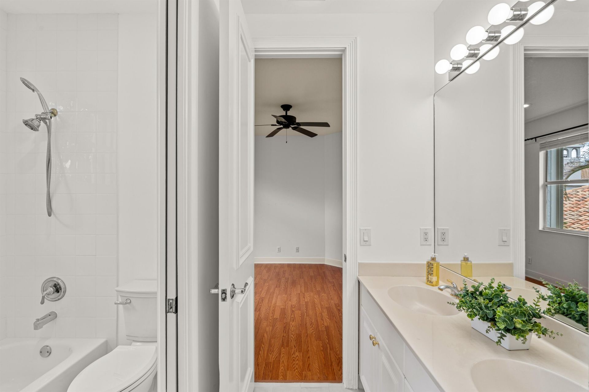 6830 Royal Orchid Circle, Delray Beach, FL 33446 Photo