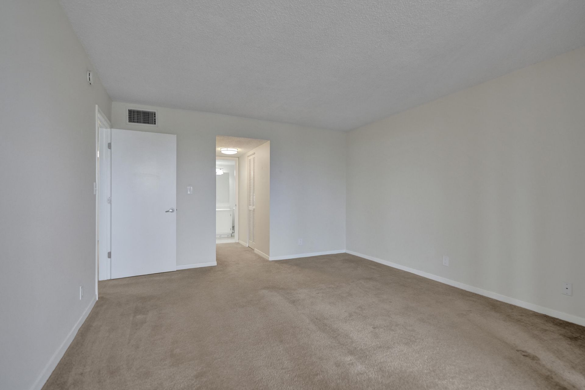 740 S Federal Highway, Unit 312, Pompano Beach, FL 33062 Photo