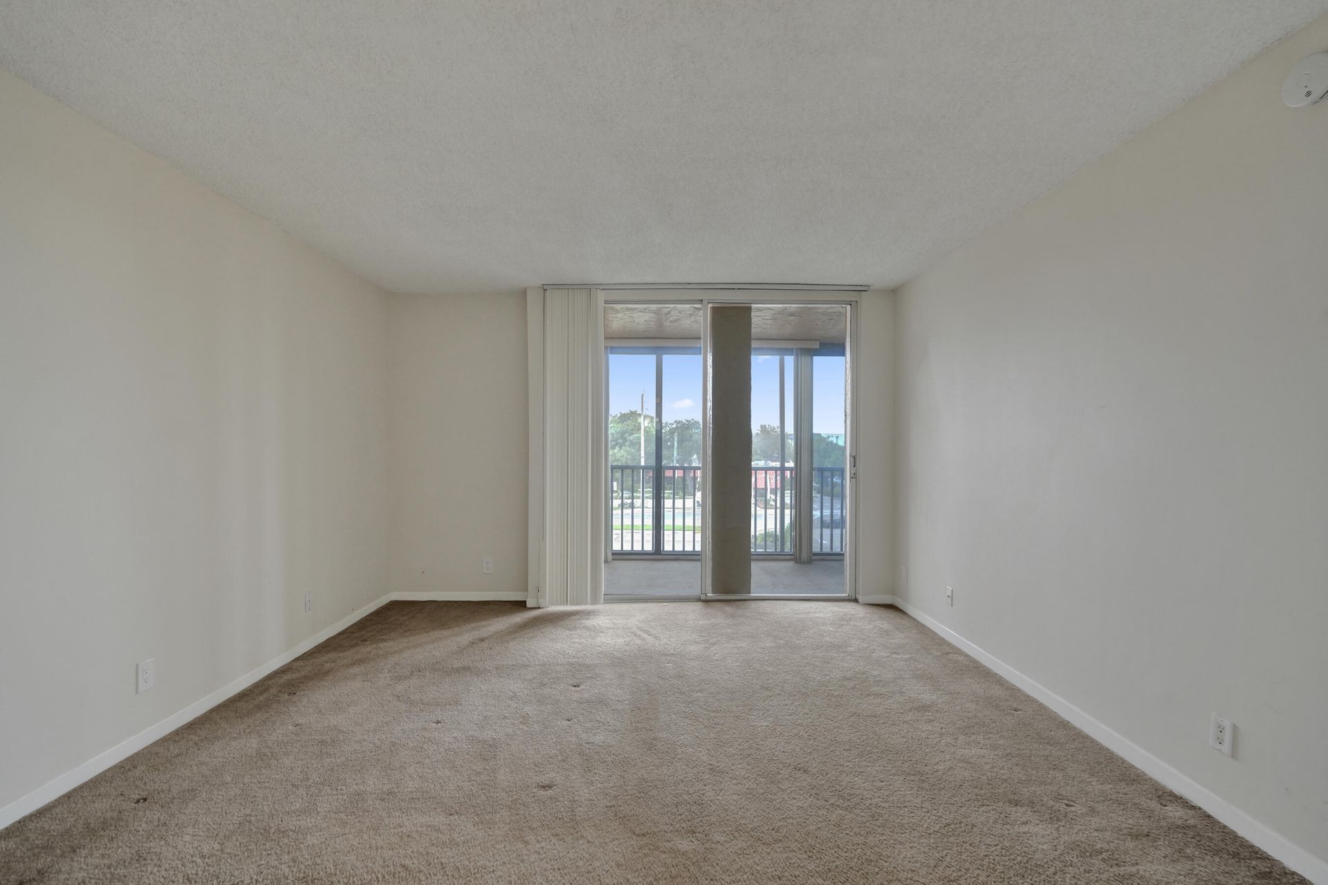 740 S Federal Highway, Unit 312, Pompano Beach, FL 33062 Photo
