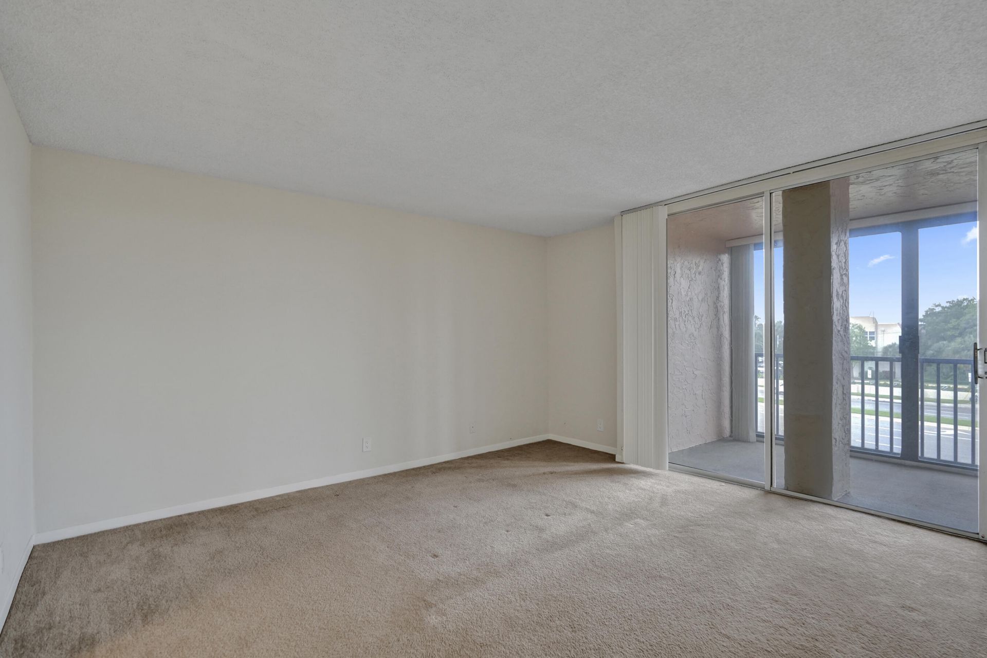 740 S Federal Highway, Unit 312, Pompano Beach, FL 33062 Photo