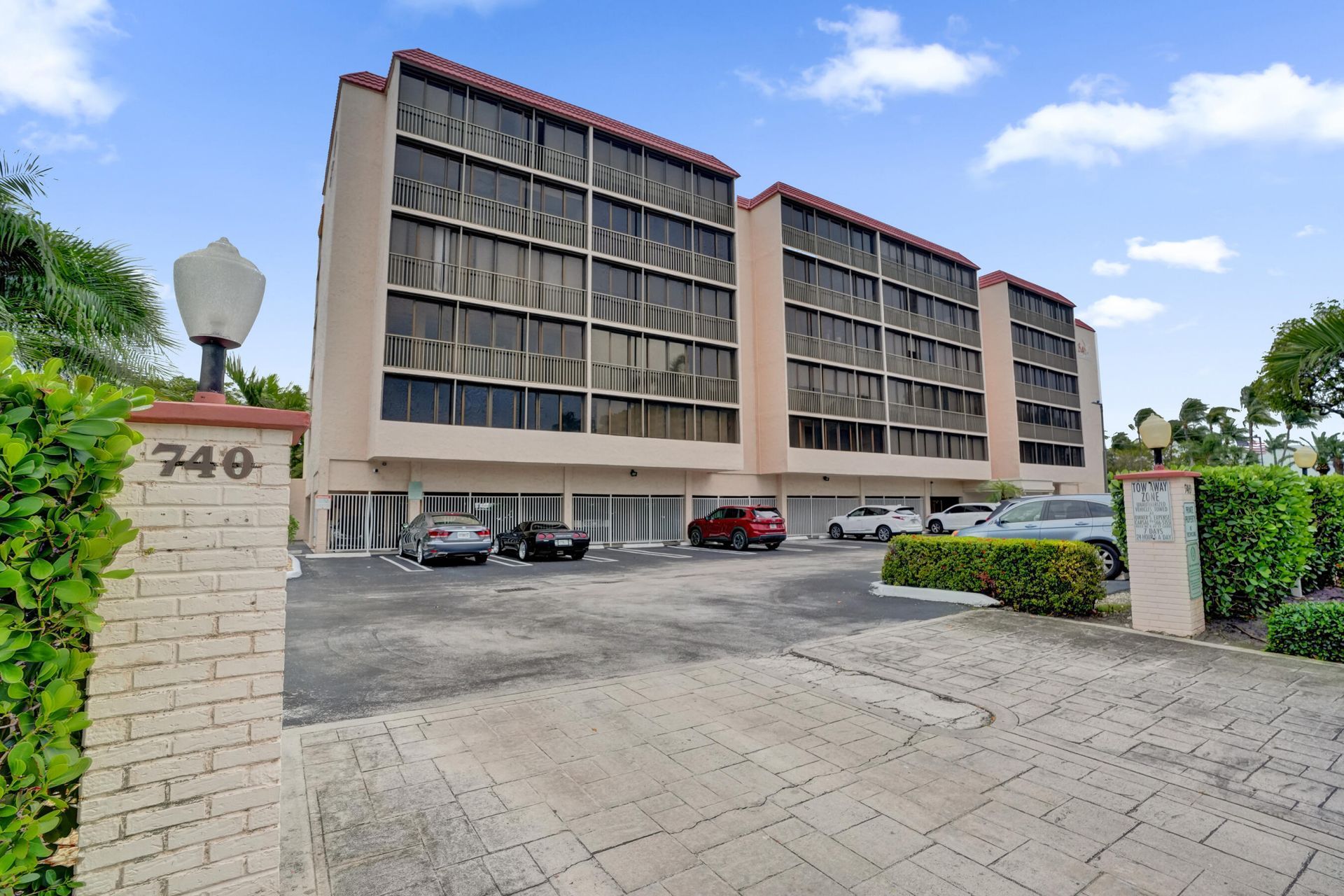 740 S Federal Highway, Unit 312, Pompano Beach, FL 33062 Photo