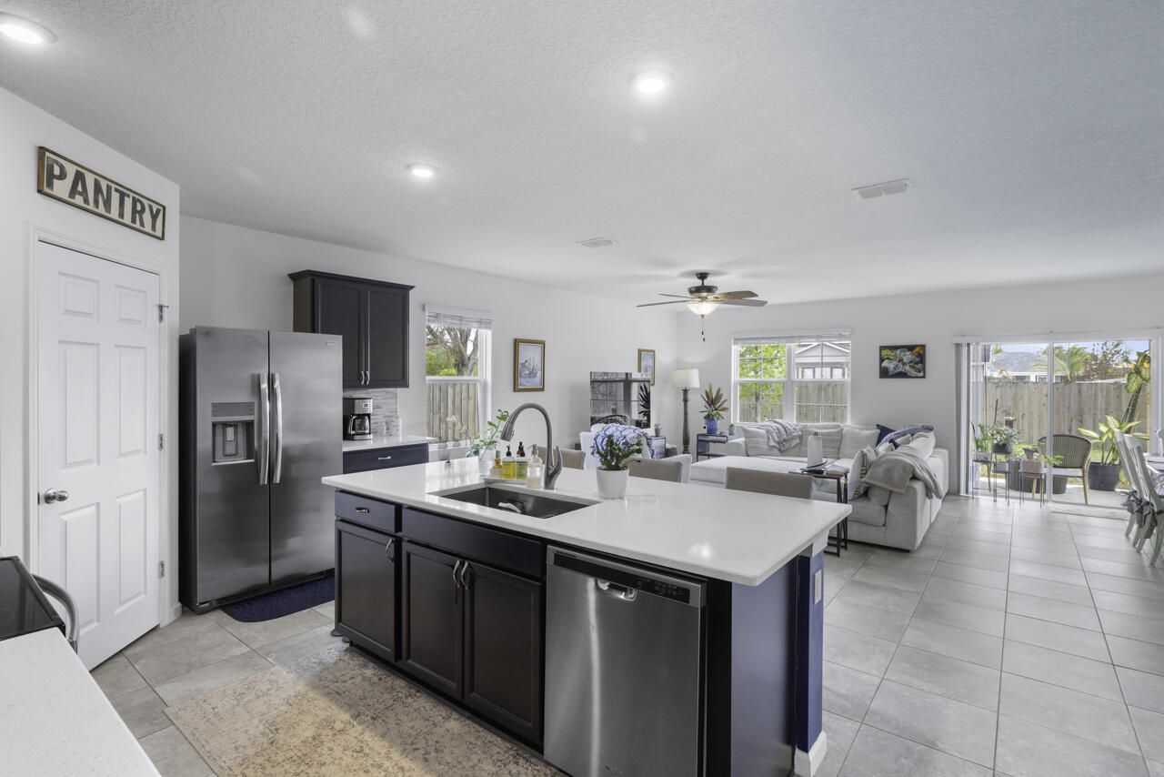 462 SW Kaabe Avenue, Port Saint Lucie, FL 34953 Photo