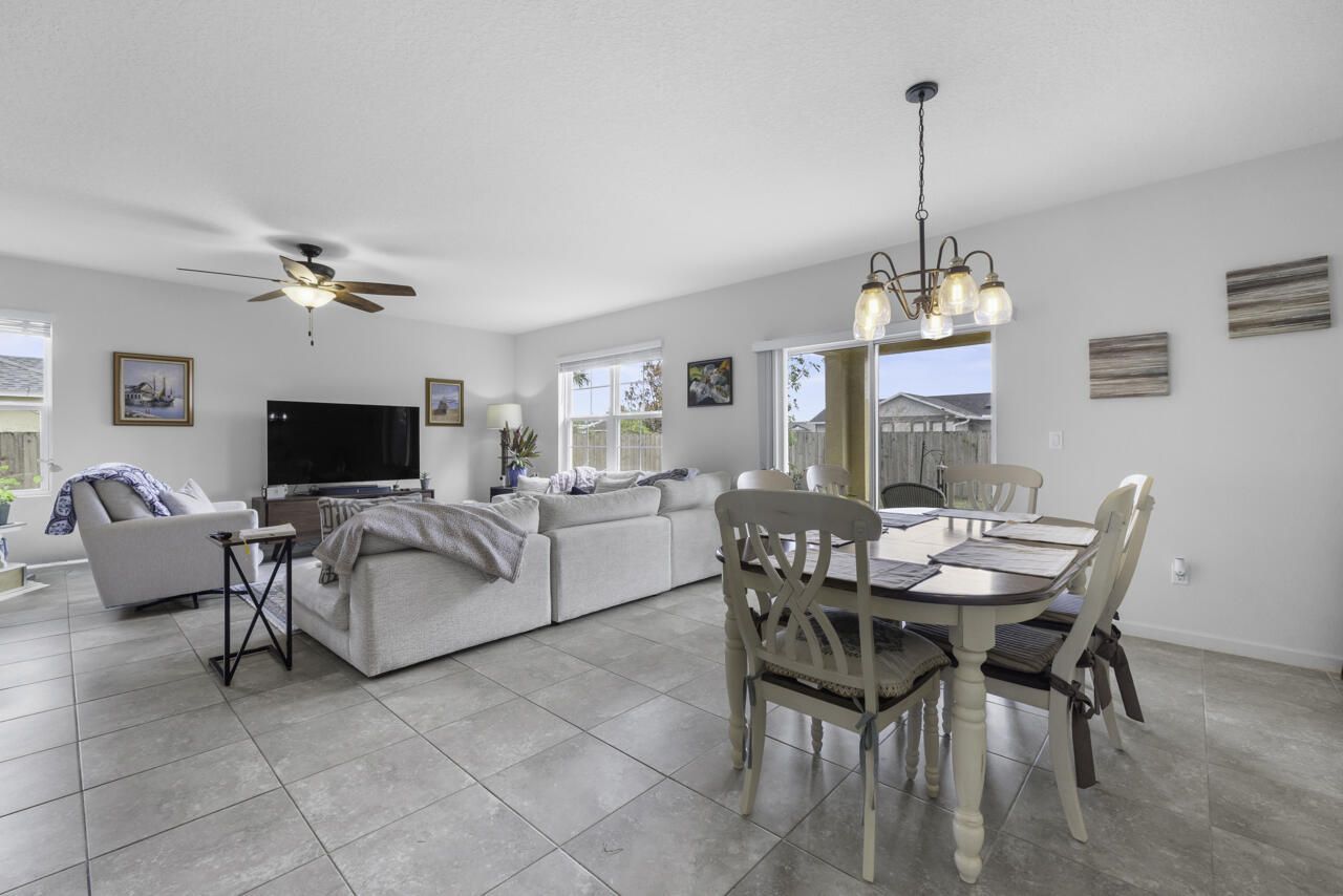 462 SW Kaabe Avenue, Port Saint Lucie, FL 34953 Photo