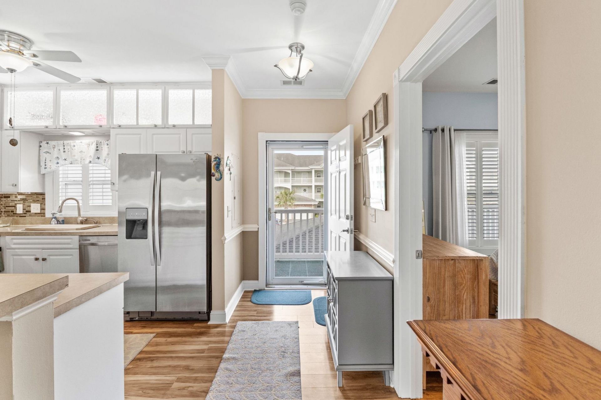 4880 Dahlia Ct.  Photo 6