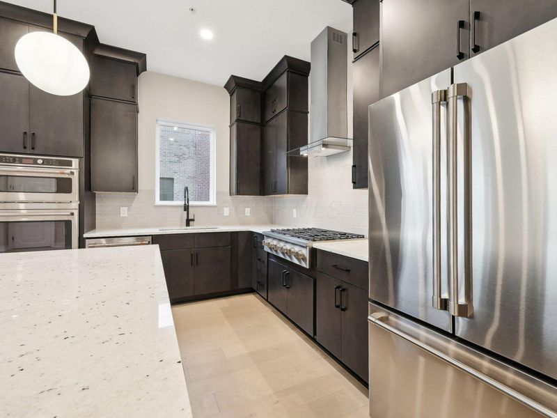 270 Dickenson Street , Unit 304, Columbus, OH 43215 Photo 12