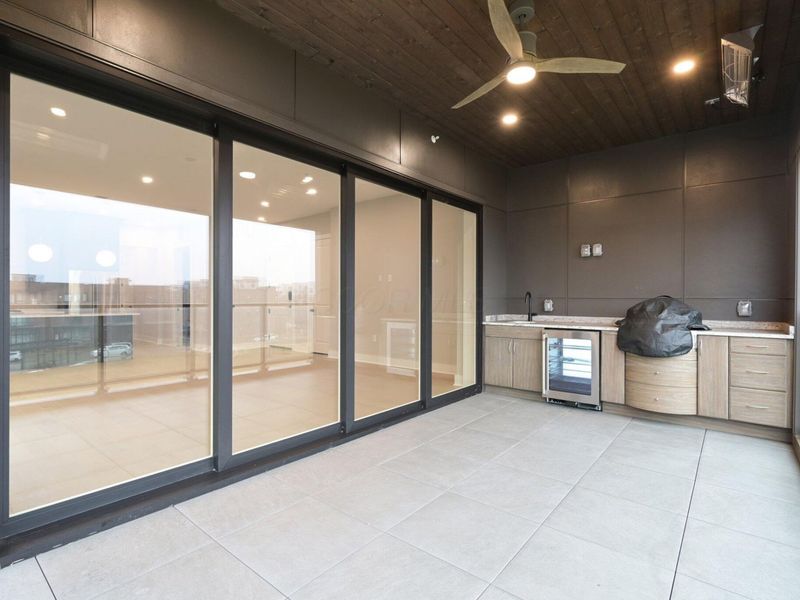 270 Dickenson Street , Unit 304, Columbus, OH 43215 Photo 17