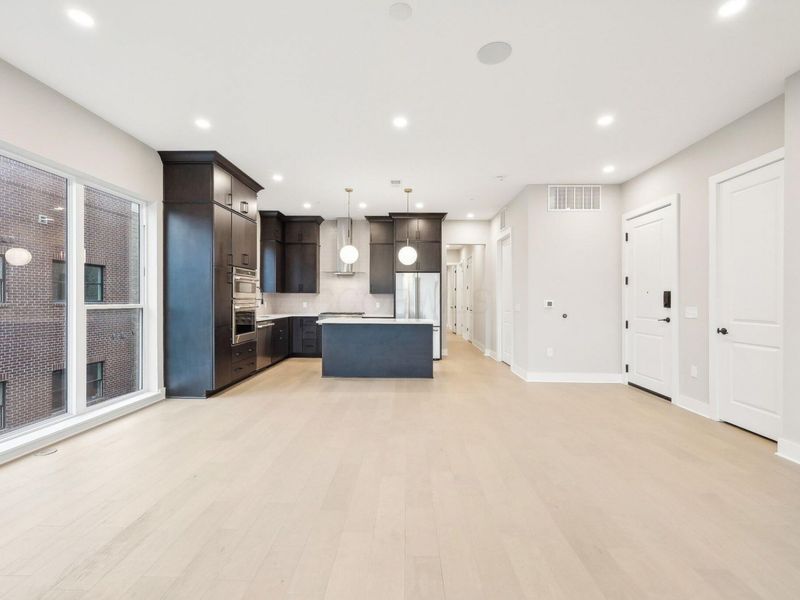 270 Dickenson Street , Unit 304, Columbus, OH 43215 Photo 24