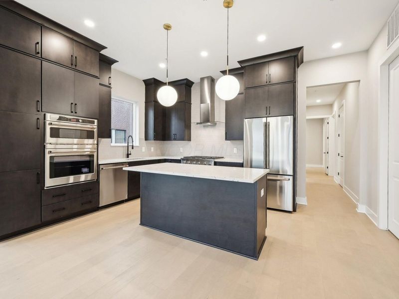 270 Dickenson Street , Unit 304, Columbus, OH 43215 Photo 7