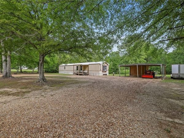 16520 PINE Lane, Springfield, LA 70462
