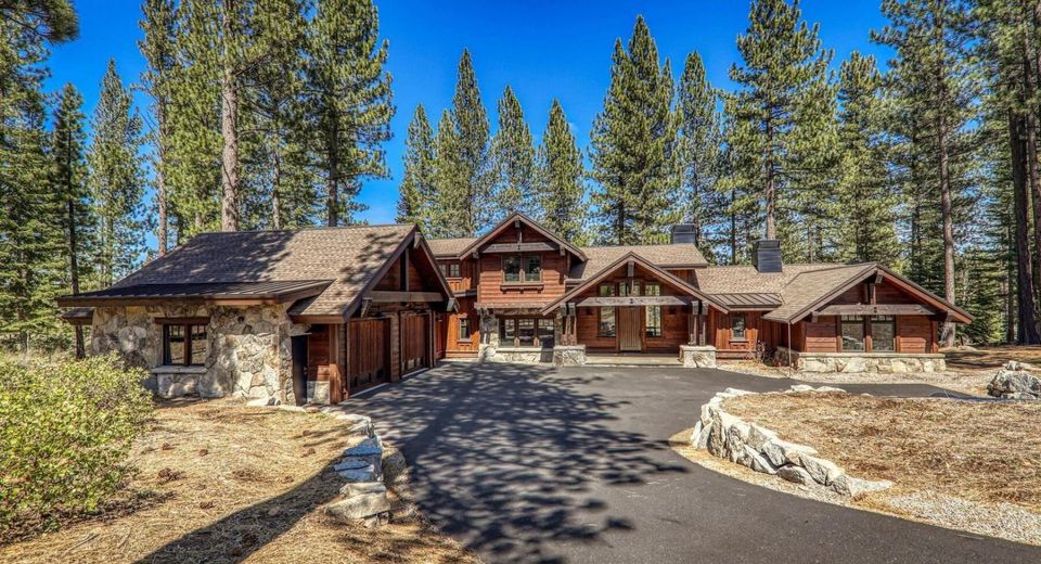 12237 Pete Alvertson Drive, Truckee, CA 96161 Photo