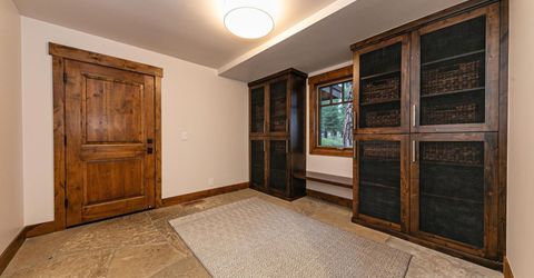 12237 Pete Alvertson Drive, Truckee, CA 96161 Photo