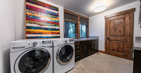 12237 Pete Alvertson Drive, Truckee, CA 96161 Photo