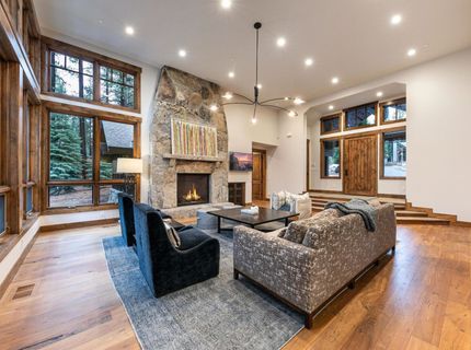 12237 Pete Alvertson Drive, Truckee, CA 96161 Photo