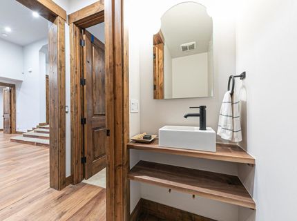 12237 Pete Alvertson Drive, Truckee, CA 96161 Photo