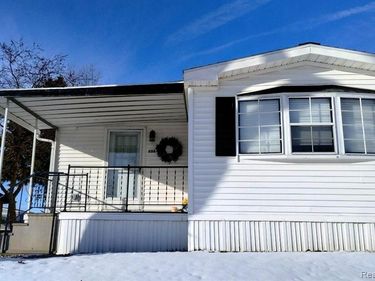 604 Juniper Court, Jonesville, MI 49250