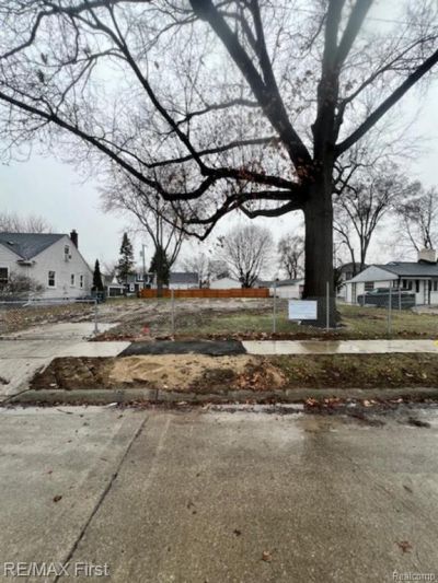 1915 Clifton Avenue , Royal Oak, MI 48073 Main Photo