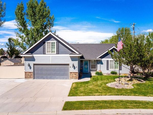 4532 E Burgundy Ct., Nampa, ID 83686