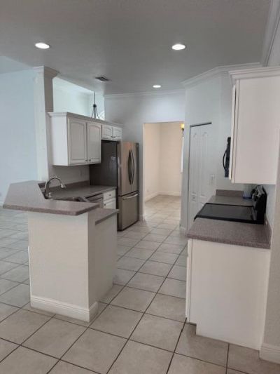 522 SE Nome Drive, Port Saint Lucie, FL 34984 Photo