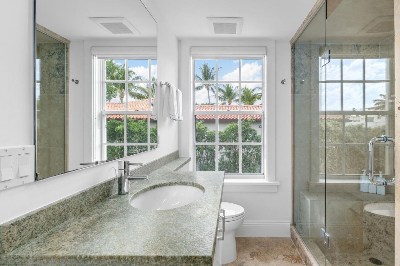350 Cocoanut Row, Unit 3a, Palm Beach, FL 33480 Photo
