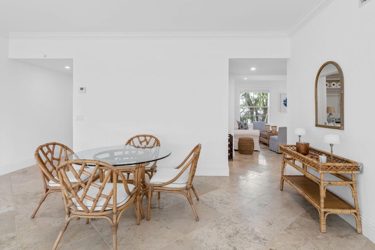 350 Cocoanut Row, Unit 3a, Palm Beach, FL 33480 Photo