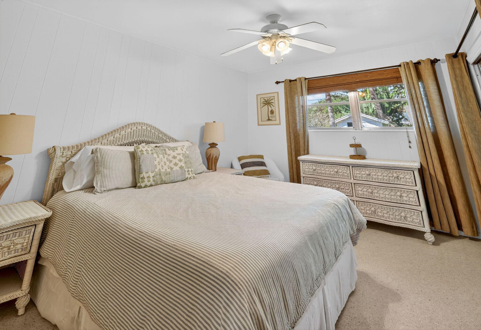 262 SE Monterey Avenue, Stuart, FL 34996 Photo