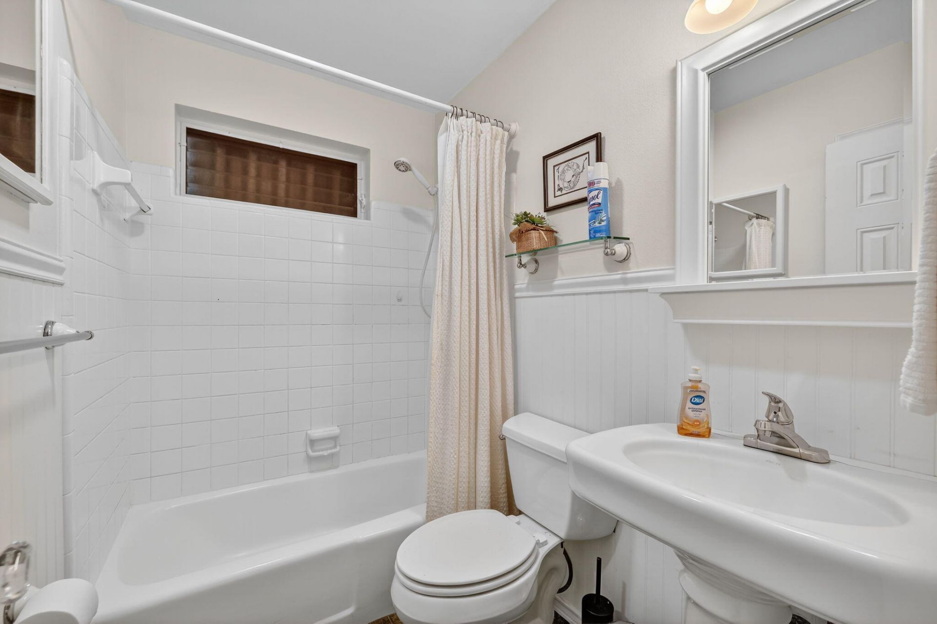 262 SE Monterey Avenue, Stuart, FL 34996 Photo