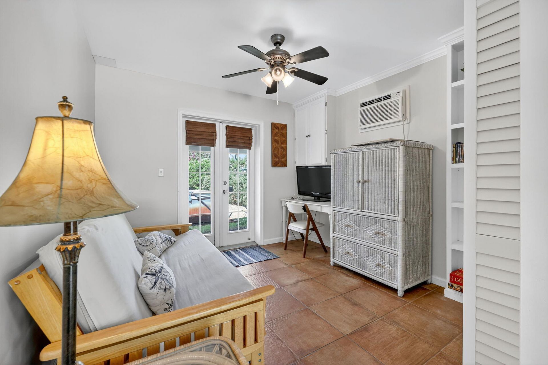 262 SE Monterey Avenue, Stuart, FL 34996 Photo