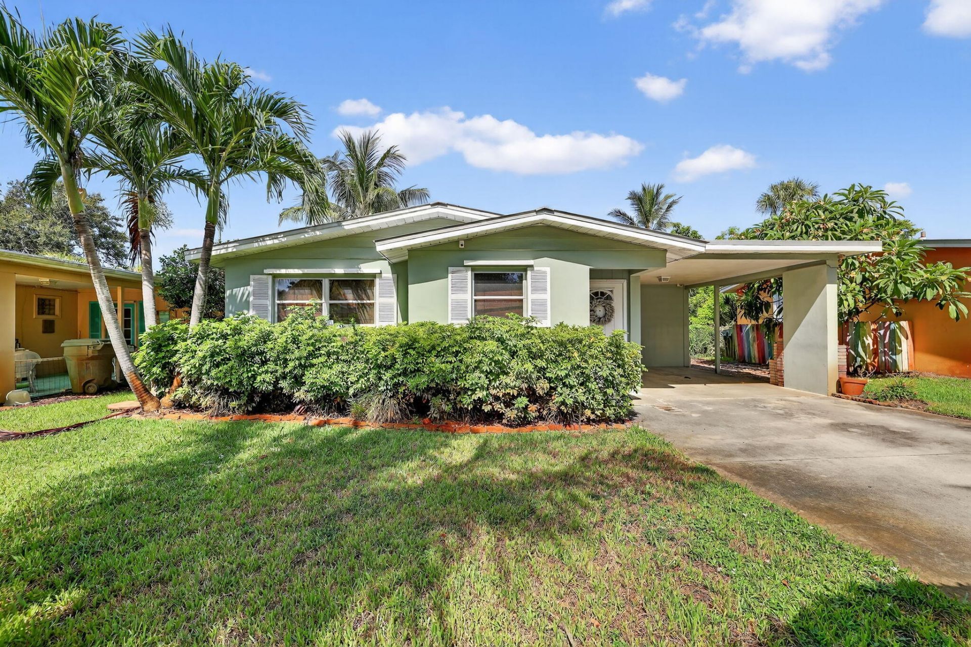 262 SE Monterey Avenue, Stuart, FL 34996 Photo