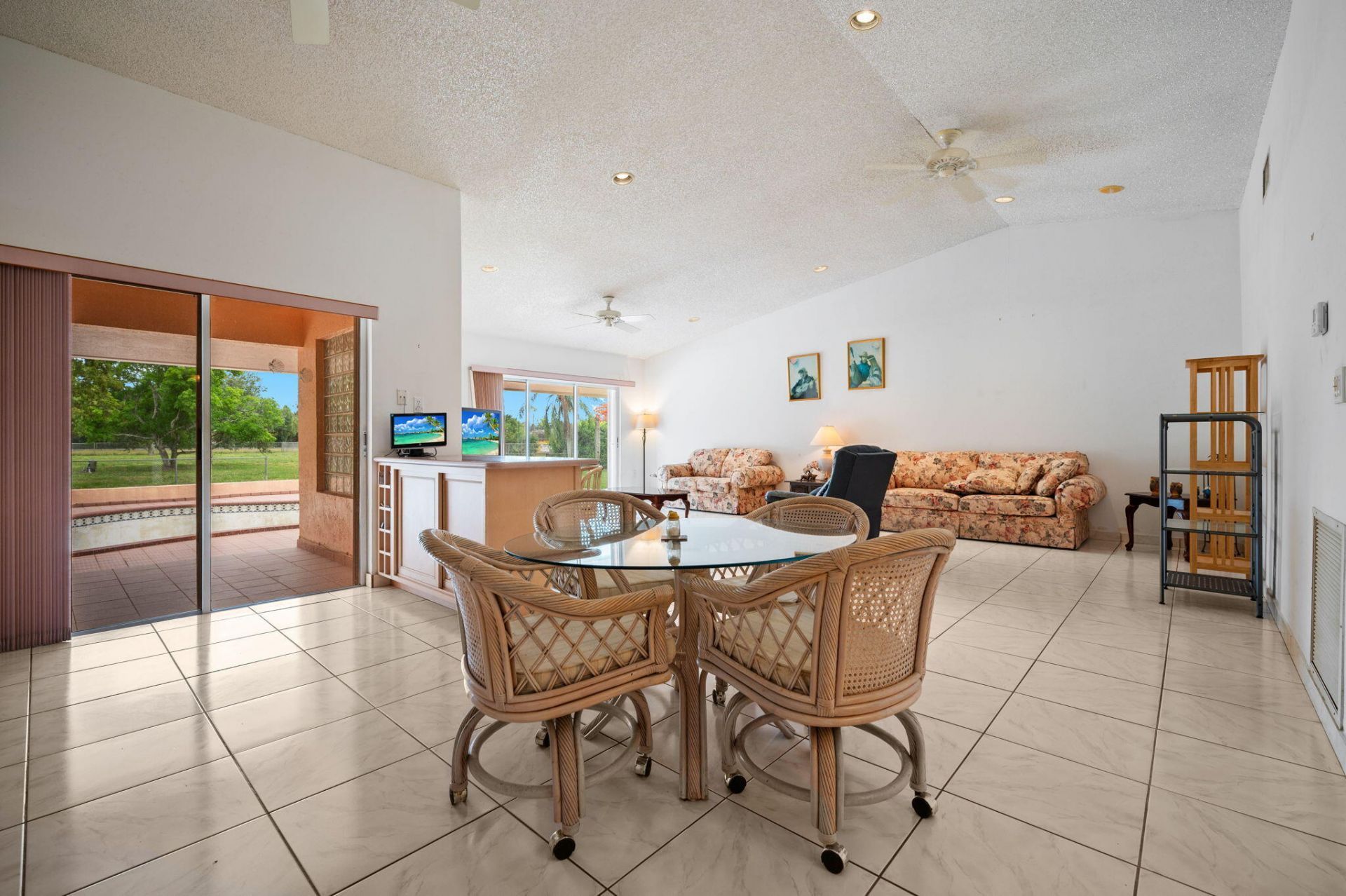 19340 SW 190th Street, Miami, FL 33187 Photo