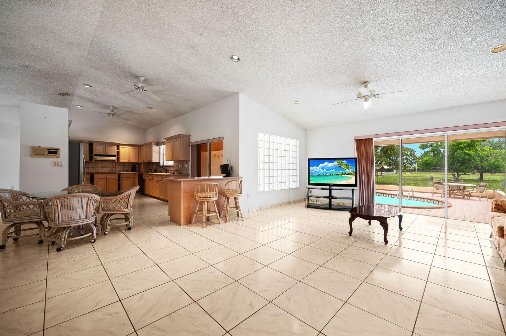 19340 SW 190th Street, Miami, FL 33187 Photo
